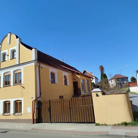 Apartman Kacov * Kácov