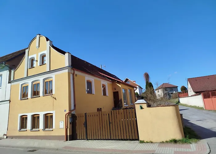 Apartman Kacov * Kacov